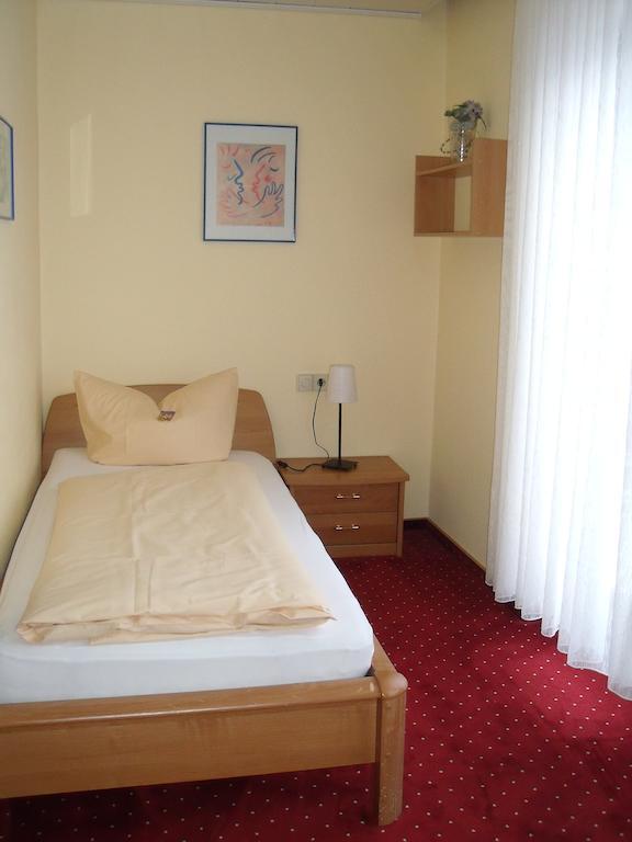 Aktivpension Regenbogen Виллинген Номер фото